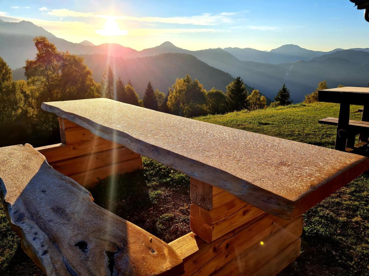 Chalet Chapeau Rar Castel Condino Екстериор снимка
