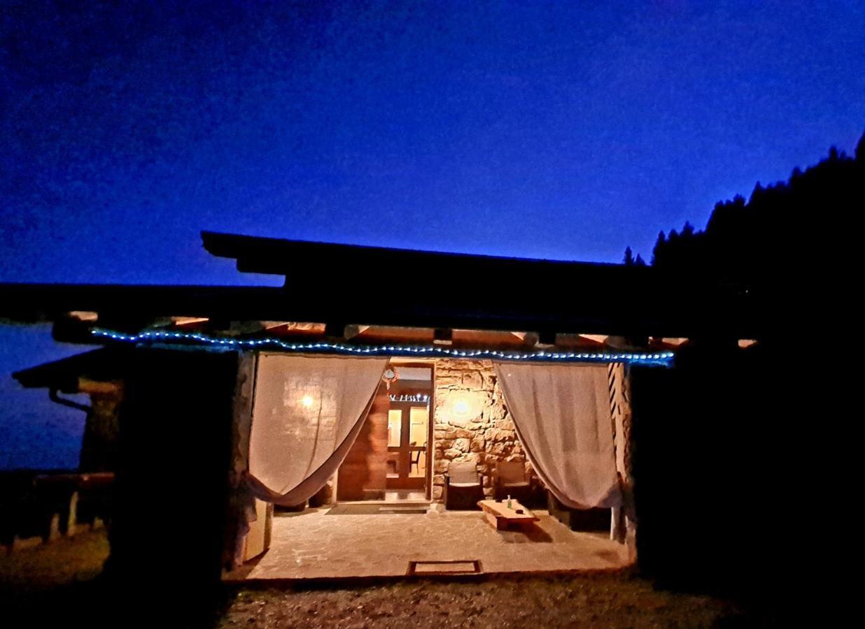 Chalet Chapeau Rar Castel Condino Екстериор снимка
